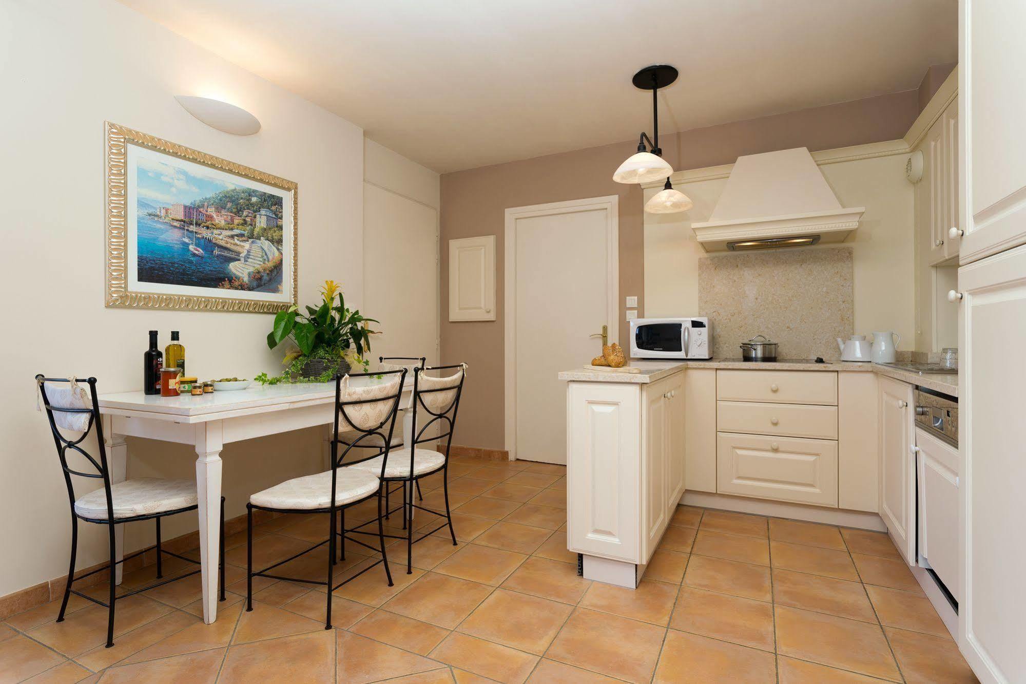 Madame Vacances Domaine Du Provence Country Club Service Premium Saumane-de-Vaucluse Zewnętrze zdjęcie