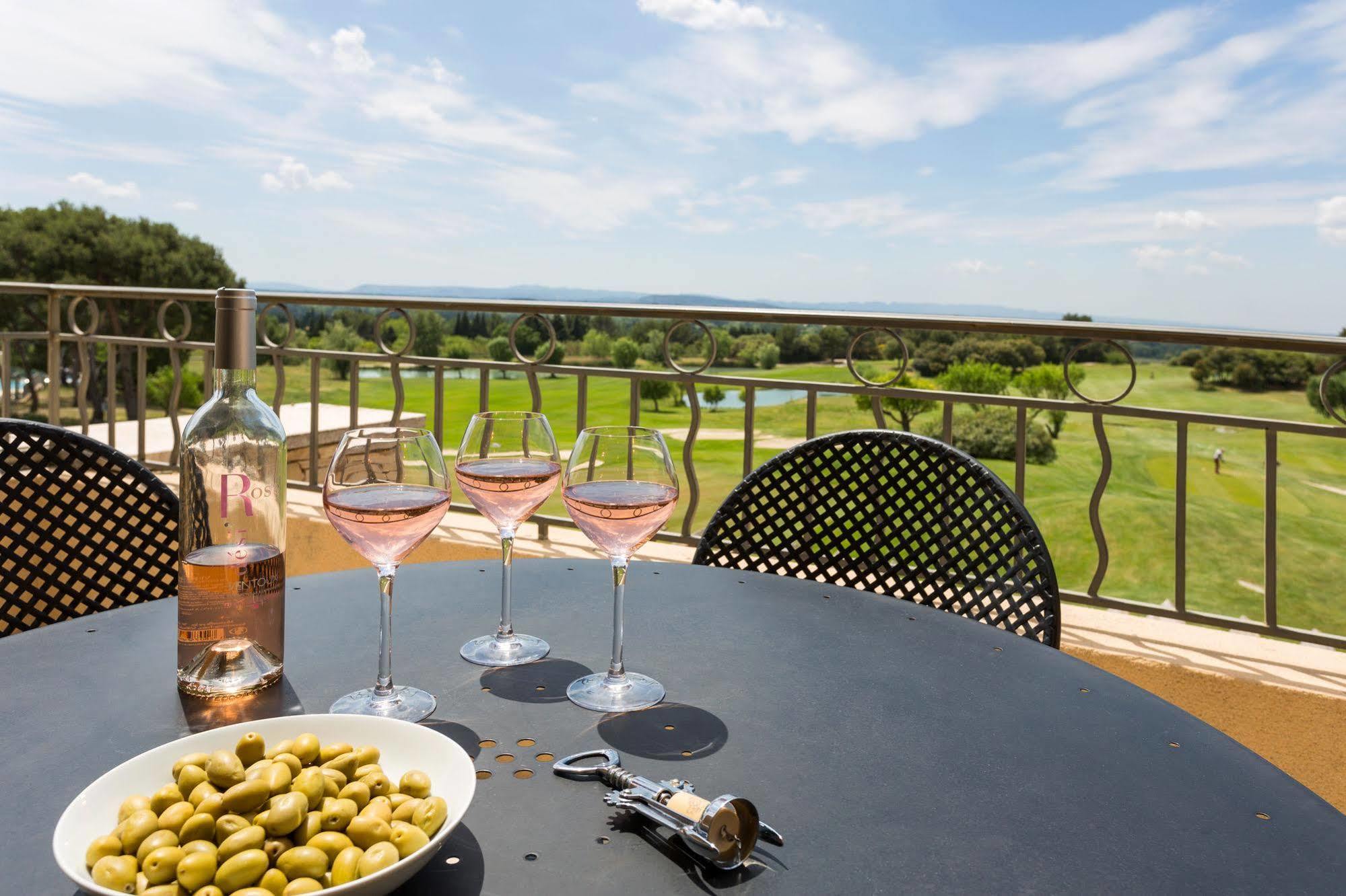 Madame Vacances Domaine Du Provence Country Club Service Premium Saumane-de-Vaucluse Zewnętrze zdjęcie